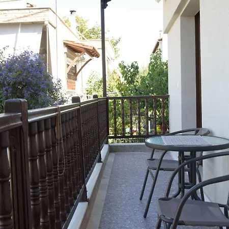 Ourania Apartment