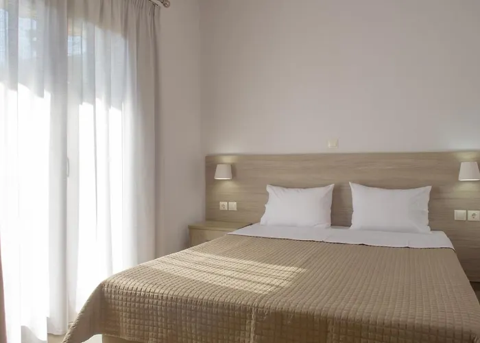 公寓 Ourania 伊里斯斯